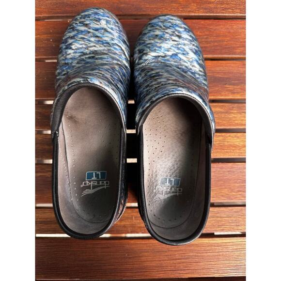 Dansko Women’s Professional Blue Waves Clog Nurse Shoe Size 39/US 8-8.5 - Picture 2 of 11